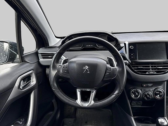 Peugeot 2008 9 of 14