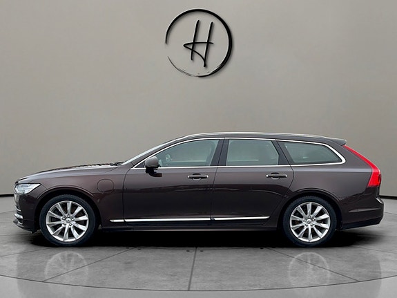 Volvo V90 8 of 30