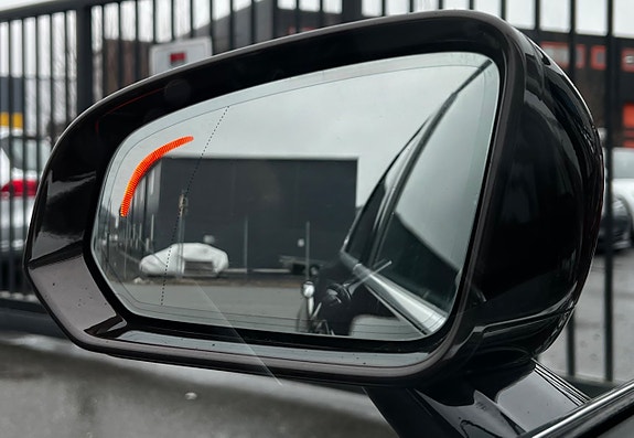 Volvo V90 25 of 30