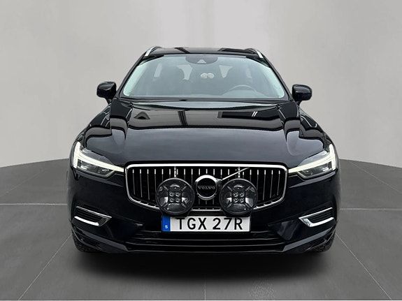 Volvo XC60 8 of 15