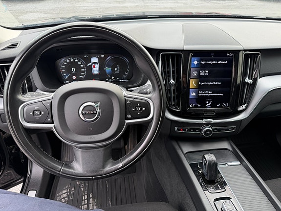 Volvo XC60 10 of 15