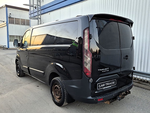 Ford Transit Custom 6 of 26