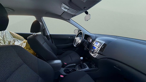 Hyundai i30 10 of 11
