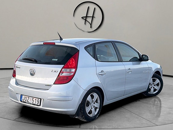 Hyundai i30 7 of 11