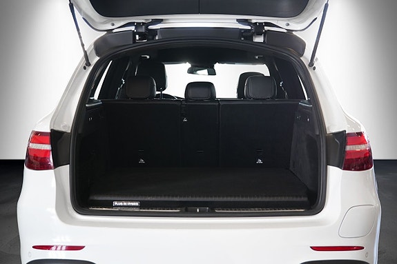 Mercedes-Benz GLC350 e 7 of 27