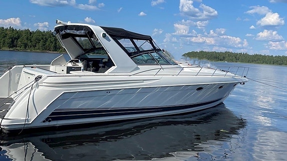 Formula 41 PC - 2 X Volvo Penta TAMD 74 2 of 5