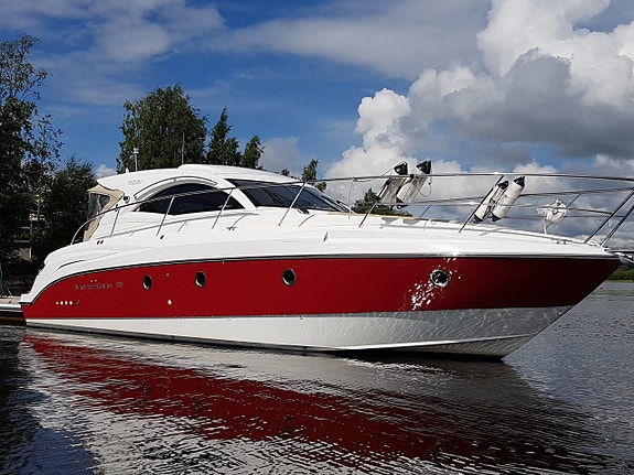 Beneteau Monte Carlo 37 2 of 21