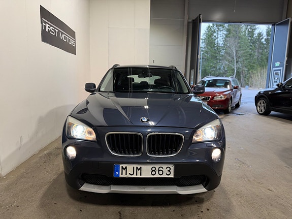 BMW X1 4 of 5