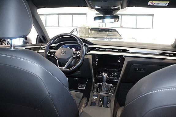 Volkswagen Arteon 25 of 30