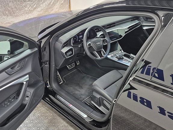 Audi A6 2 of 12