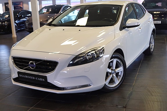 Volvo V40 6 of 12