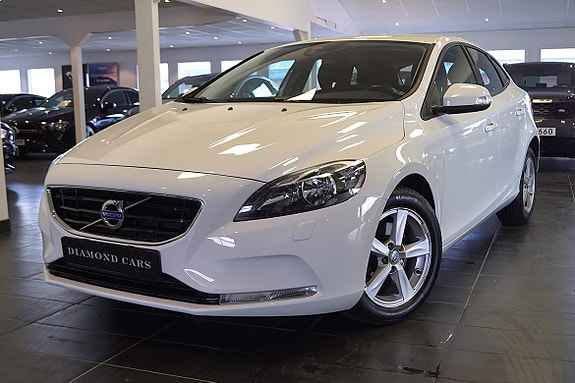 Volvo V40 5 of 5