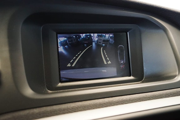 Volvo V40 9 of 12