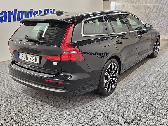 Volvo V60 4 of 10