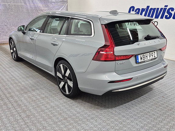 Volvo V60 5 of 12