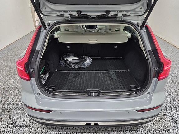 Volvo V60 12 of 12