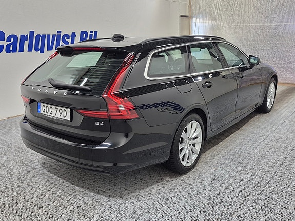 Volvo V90 4 of 8