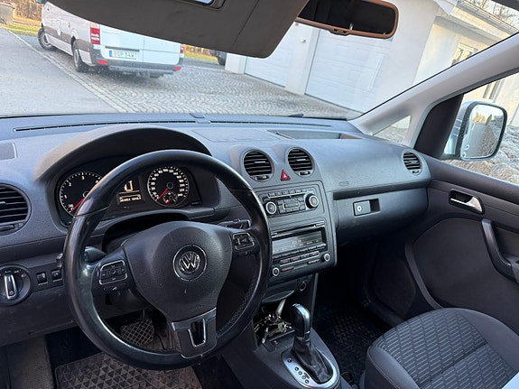 Volkswagen Caddy Maxi 4 of 4