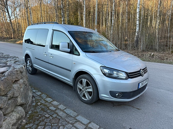 Volkswagen Caddy Maxi 2 of 4