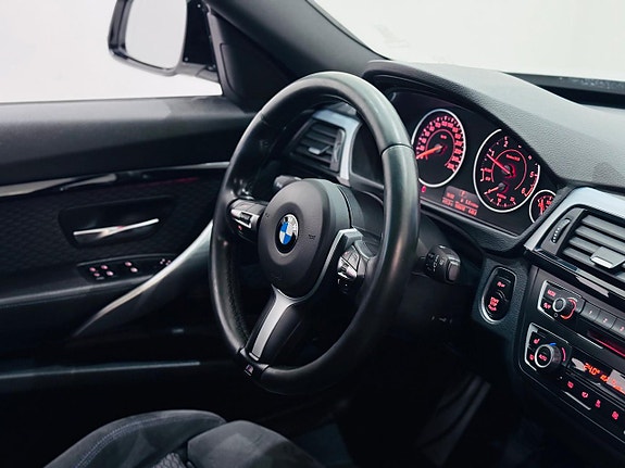 BMW 320 4 of 5
