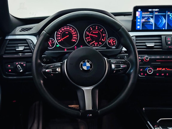 BMW 320 19 of 22
