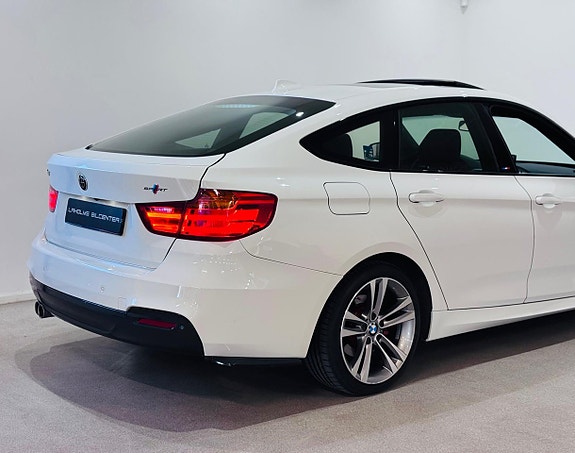 BMW 320 21 of 22