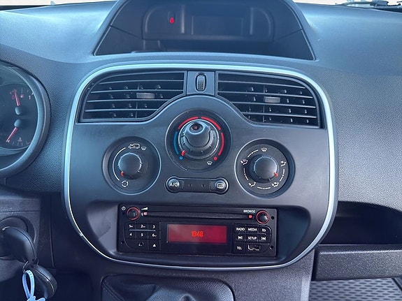 Renault Kangoo Express 18 of 18