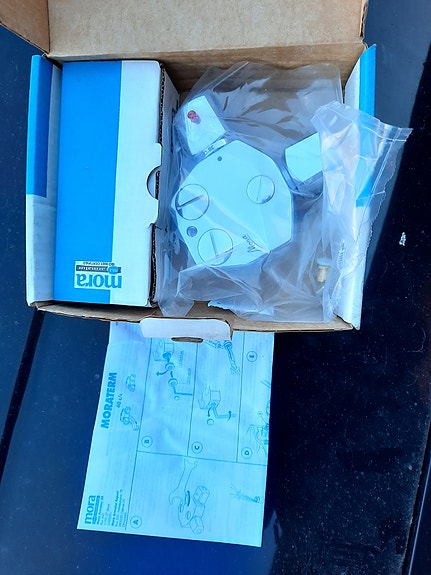 Product image 2 of 9