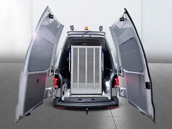 Volkswagen Transporter 8 of 30