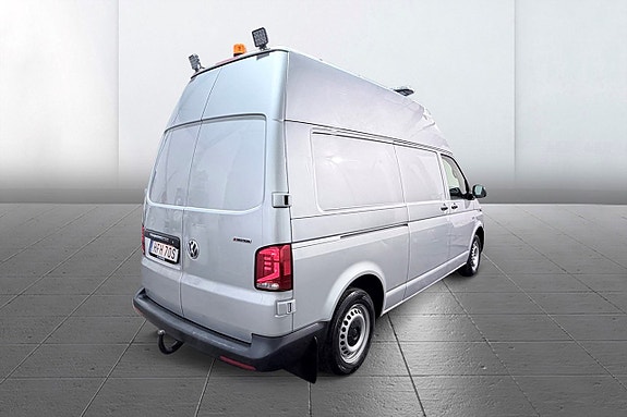 Volkswagen Transporter 6 of 30