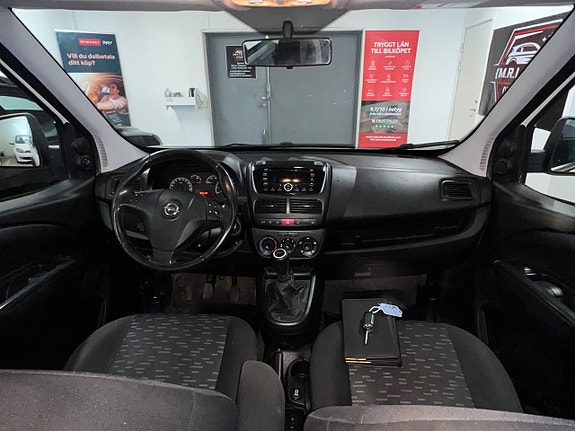Opel Combo 13 of 19