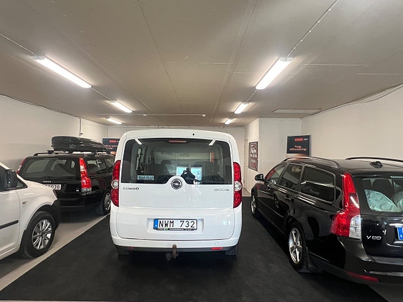 Opel Combo 6 of 19
