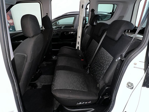 Opel Combo 16 of 19