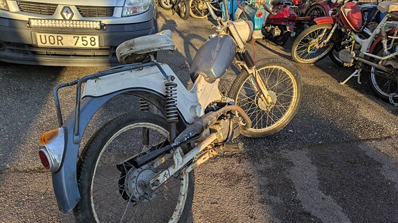 Husqvarna Trapper 2 of 9