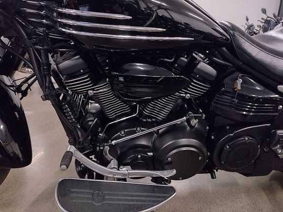 Yamaha XV1900A Midnight Star 4 of 6
