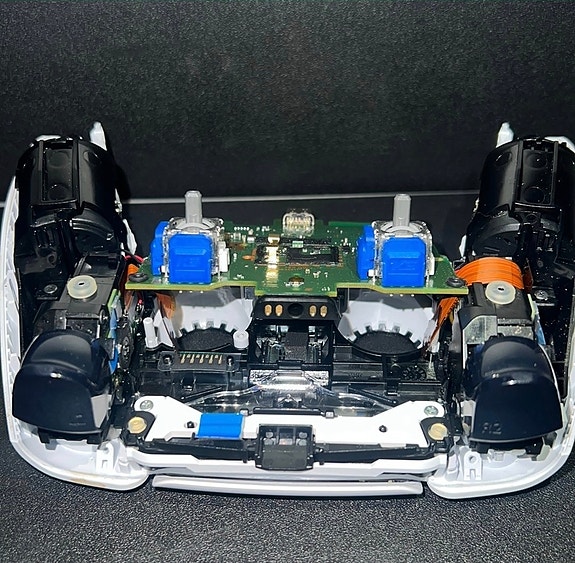 Product image 8 of 9