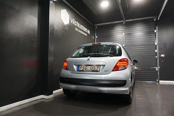 Peugeot 207 18 of 19
