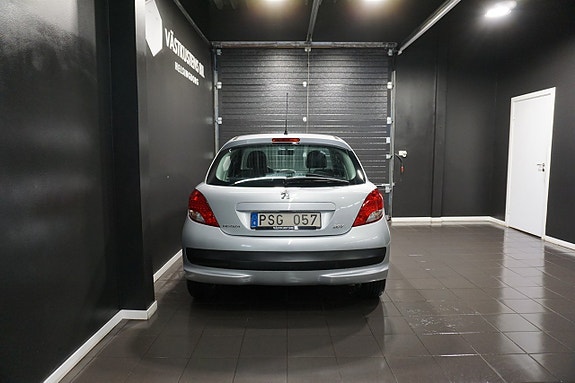 Peugeot 207 6 of 19