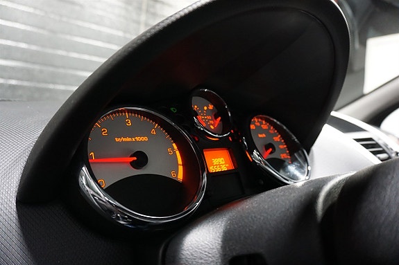Peugeot 207 16 of 19