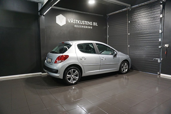 Peugeot 207 7 of 19