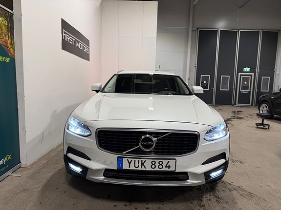 Volvo V90 Cross Country 5 of 5