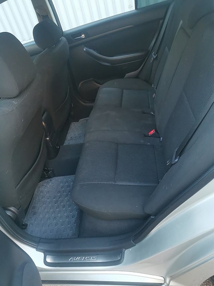Toyota Avensis 5 of 5