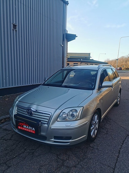 Toyota Avensis 10 of 10