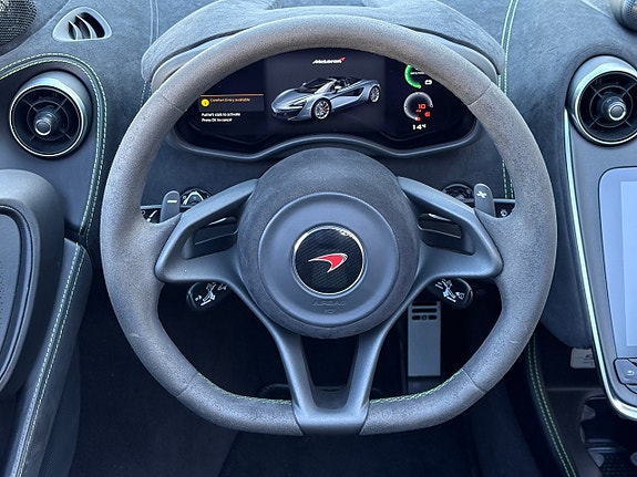 McLaren 570S 18 of 22