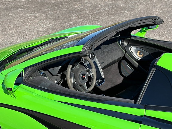 McLaren 570S 13 of 22