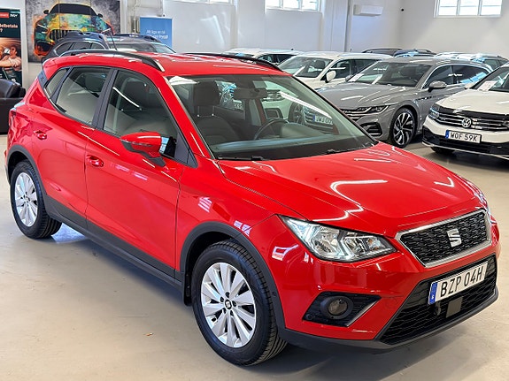 Seat Arona 2 of 5