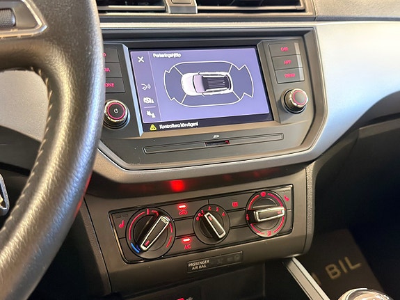 Seat Arona 16 of 16