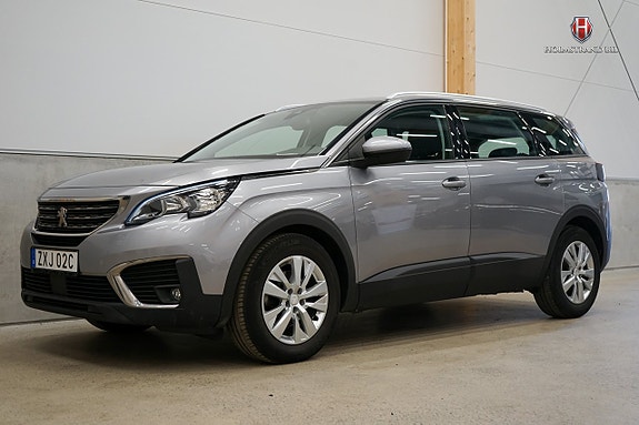 Peugeot 5008 3 of 5