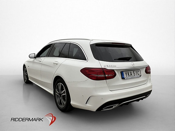 Mercedes-Benz C300 5 of 5