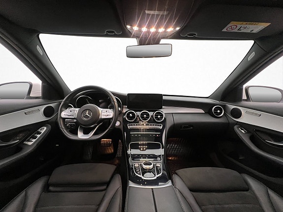 Mercedes-Benz C300 15 of 30